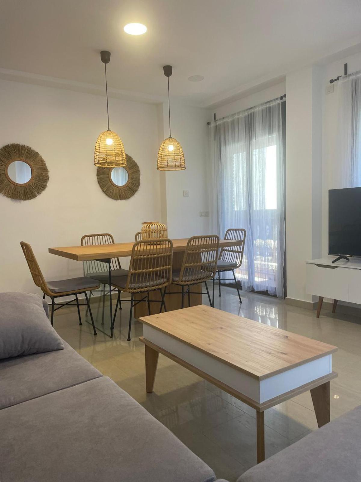 Piso Elche-Centro Apartment Ngoại thất bức ảnh