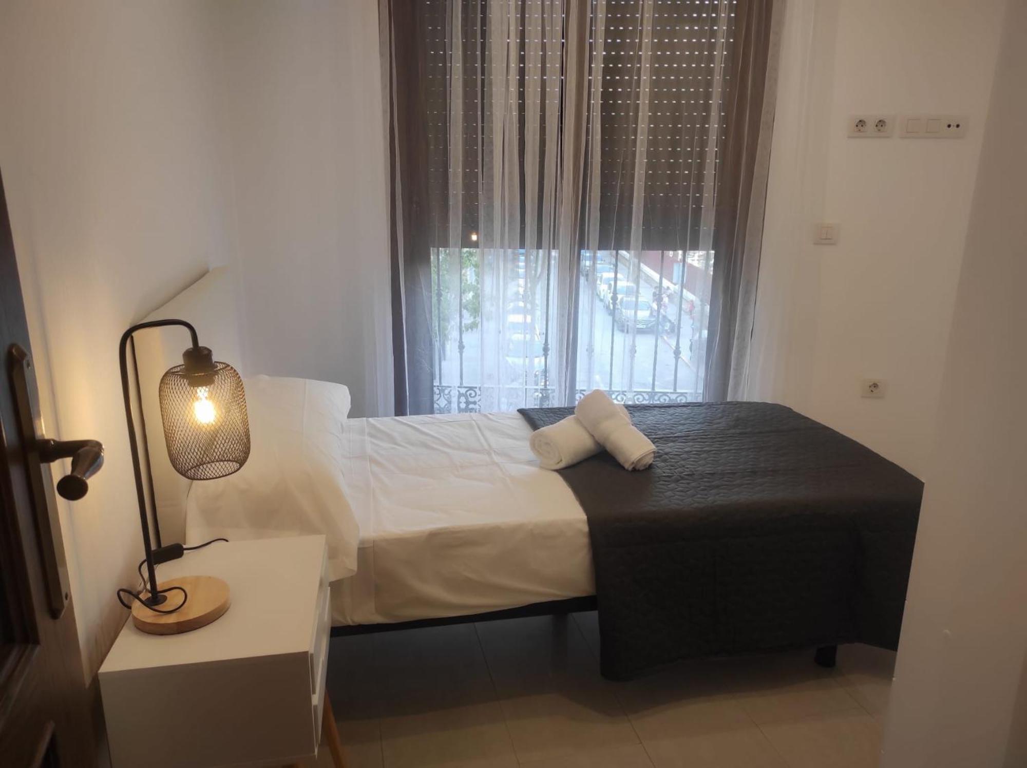 Piso Elche-Centro Apartment Ngoại thất bức ảnh